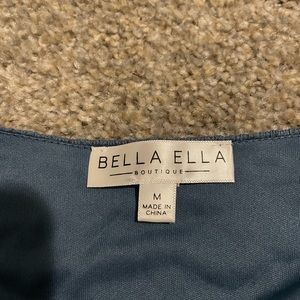 Unworn Women’s mid length blue lace dress